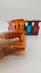 Vỏ rỗng Chai chiết nước hoa 50ml thủy tinh dày dặn kiểu TFord sang trọng chai rỗng dùng để chiết nước hoa.