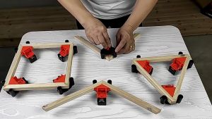 DIY Strong Plastic Corner Clamp for woodworking