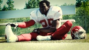 McDavid Hex Pad Compression Arm Sleeve - Basketball Sport Protector with 9MM Hex Technology - Moisture Management - Machine Washable - Nylon/Spandex Material