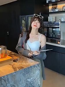 Bra-558 🍒 สายเดี่ยวมีบรา คอเว้าผ้าลื่น อก 26-36 นิ้ว แบบครึ่งตัว ใส่แทนเสื้อใน สายเดี่ยวเซ็กซี่ มีส่งด่วนภายใน 1 ชม.