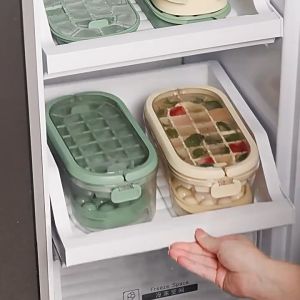 [4 IN 1] Innohut Ice Cube Making And Storage Box Plastic Ice Cube Mould Ice Tray Bekas Ais Ketul Dulang Ais 制冰盒