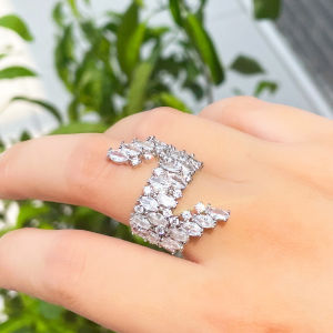 SEQUITO European Style Vitality Goddess Finger Jewelry Accessories Silvery Full Paved Marquise Cut AAA Cubic Zirconia Women Adjustable Wing Ring for Anniversary Gift SR080