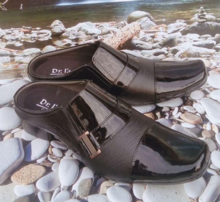 sepatu bustong formal fladio_kulit