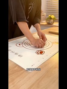 MyKitchen 50x 70cm Silicone Baking Mat Anti Slip Dough Bread Making Mat with Anti-spill Edge