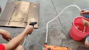 Máy xịt rửa xe cao áp KENPRO - Công suất siêu khỏe 1800W - Đầy đủ phụ kiện - Bảo hành 6 tháng