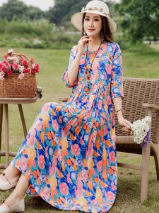 ชุดเดรสยาวผ้าไหมคอตตอนบางแขนยาวฤดูร้อนใหม่สำหรับคุณแม่ ชุดเดรสชายหาดแบบลำลอง ความยาวปานกลาง เอวหลวม กระโปรงทรงเอ