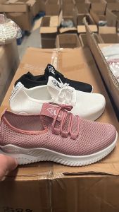Sepatu Sneakers Sport Wanita Bahan Rajut Women Shoes Casual HITAM