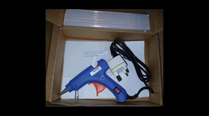 Mini Hot Glue Gun 20 Watts Small Nozzle Refill 7Mmx20cm 6pcs Clear Glue Sticks Non Stick Pad