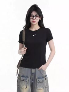 Nike | Áo Thun Tay Ngắn Slim Fit Cho Nữ Đen Dành Cho Huấn Luyện Thể Thao