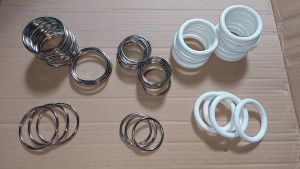 ring gendongan 2 pcs besi bercelah diameter 5 cm