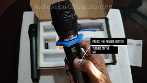 2IN1 Wireless Mic UHF Dual 1200mah Rechargeable dual handheld dynamic karaoke microphone suitable for karaoke computer conference party church DJ wedding home KTV set working range 50m / 164ft