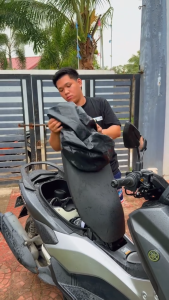Immortal Motobag Leather Seat Cover Black (SMALL AND BIG) Waterproof and High Quality All Weather Protection.