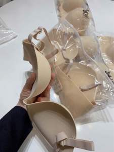 Nội y định hình chuyên mặc áo dài váy cưới