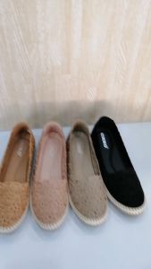 [ส่งเร็วพิเศษ!] 8am รองเท้าสไตล์เกาหลี สูง2เชน ปักฉลุลายประณีต ดูดี สวมใส่สบาย น้ำหนักเบา 2A2002