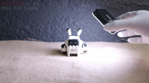 With magnetism Light Portable Selfie Light for iPhone 16 15 14 13 12 Pro Max Fill Light Phone Stand for Selfie Video Vlog