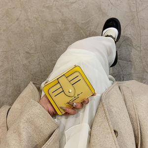 Ultra-Thin Keychain Wallet for Students Multi-Card Holder Compact Lightweight Japanese Style PU Leather Zipper Closure Wallet