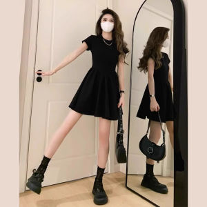 Elegant Waisted Slimming Audrey-Style Dress