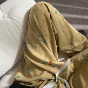 Traditional Chinese Style Wearable Pants for Mothers Spring Autumn