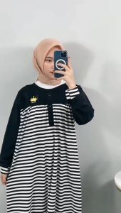 CARLINA – Serena Dress Stripes Gamis Maxy Wanita Salur