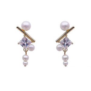 Silver Needle Elegant French Pearl Zircon Tassle Fashion Fashion Gold Earrings Lady Joker Earrings Trendy Ear Rings