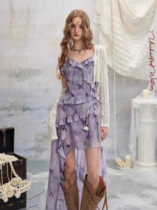 unifree | Đầm Hè Tay Cinching Eo Ruffle Gấu Bất Đều Thêu Bướm Tím