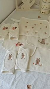 JESTINA Baby Hipseat Cover Korean Style / Handuk Hipseat Handuk Air Liur Bayi / Hipseat Cover / Waslap Hipseat Multifungsi Korean Style Unik Motif Beruang