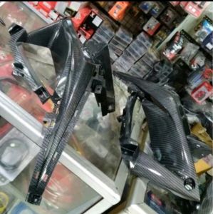 SAYAP DALAM FAIRING R15 R-15 NEW VVA V3