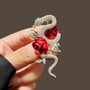 Elegant Snake Brooch Pin for Women Men Fashionable New Year Gift Couple Accessories Alloy Engraved Artisan Gemstone Embedded