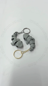 Wiggly Shark Keychain 3D Printed – Flexible Fidget Toy for Bag Gift & Stress Relief