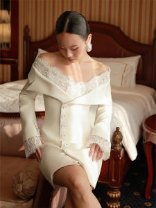 Elegant French Style Lace Splicing Off-shoulder Dress Slim Fit