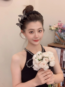 Luxurious Starlight Butterfly Hairband Womens High Hairline Stylish Acrylic Hairband Versatile Butterfly Design Fashionable Accessory