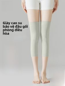 Tất dài MiiOW Cat Person làm bằng vải nylon mỏng ấm áp