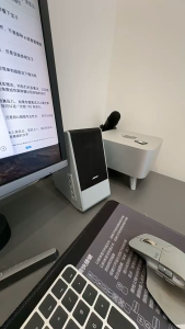 Cooling Stand for Mac Studio Dust-Proof Heat-Dissipating Base with Original Design (M1/M2/M3/M4 Compatible)
