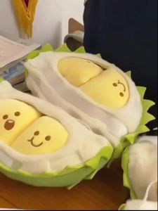 JIFANPAUL | Detachable Durian Plush Toy Creative Stress-relieving Pillow