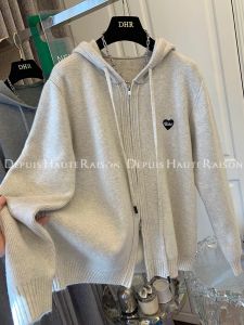 เสื้อสเวตเตอร์ถักมีฮู้ดแบบหนาปักลายหัวใจสไตล์เกาหลีฤดูใบไม้ร่วงและฤดูหนาว เสื้อคลุมกันหนาวแบบสวมหัวแขนยาว