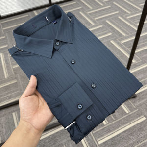 เสื้อเชิ้ตแขนยาวผู้ชายทรงหลวมสไตล์ลำลอง ทรงหลวม ระบายอากาศได้ดี ดูดซับเหงื่อ ทรงปกติ ฤดูร้อน ลายทาง ทรงหลวม