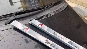 (1 PAIR) Mitsubishi Xpander Triton Outlander Asx Mirage Lancer Pajero Attrage Grandis Car Silicone Wiper Windshield