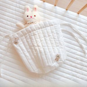 กระเป๋าใส่ของขนาดใหญ่สำหรับเก็บของที่นอนเด็ก ผ้าฝ้าย หนังสือพิมพ์ ของเล่น อุปกรณ์สำหรับเด็ก กระเป๋าเสื้อผ้าเด็ก เสื้อผ้าเด็ก ผ้าฝ้าย