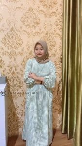Midi Dress Wanita Terbaru/Dress Kotak Kotak/Shely MIdi/Dress Wanita Korean Style/Midi Dress Wanita Busui Friendly