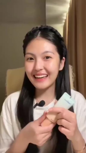 BAREFACED Sunkissed Illuminating Sunscreen SPF 50 sunscreen cream brilliant skin dazzle me skintifi