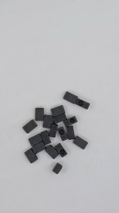 Insert Batu Lock Block Penjepit Saddle Tremolo Floyd Rose Senar String