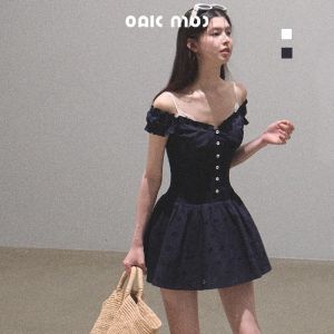 OAKMOO | Đầm Giúp Gọn Gàng và Cải Thiện Da