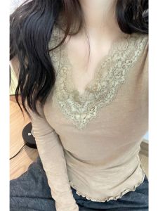 Pure Desire Lace Patchwork Collar Long Sleeves Bottoming Shirt Womens Fall and Winter Gentle Inner Stretch V Neck Long Sleeves T-shirt Tops