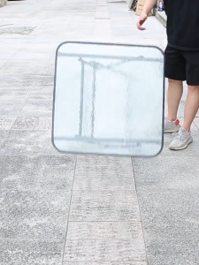 XUXU โต๊ะกินข้าว โต๊ะพับ หน้าโต๊ะกระจกนิรภัยหนา แข็งแรง แตกหายาก โครงเหล็กแข็งแรง กันสนิม พกพาสะดวก ใช้งานได้หลากหลาย