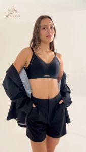 SEANAVA บราไร้โครง สีดำ Molly soft & firm ดีไซน์ลูกไม้ เนื้อสัมผัสนุ่ม กระชับเก็บเนื้อข้างได้ดี ไร้ตะเข็บสบายผิว (Molly03)พร้อมกล่อง!!! (มีบริการห่อของขวัญ)