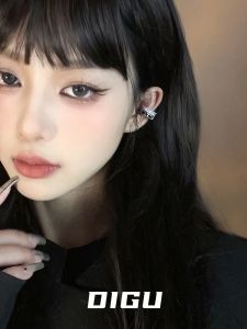 Fashionable Woven Diamond Ear Cuff No Piercing Required Elegant Sensation Light Luxury Personality Design Womens Jewelry Accessory