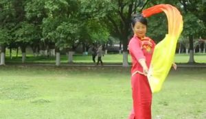 Kipas Sari Satu Pasang Kipas Panjang Sutra Cina 1.8m untuk Tari Belly Dance - Kipas Tangan Bambu Sebagai Alat Props Tari