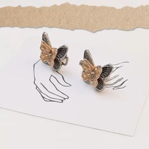 Ghim gài nút cài điều chỉnh lưng quần thu nhỏ eo hình bướm xinh xắn