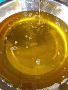 Dầu phộng ép nguyên chất