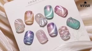 Mtssii Auroras Cat Eye Gel Nail Polish Gold Glitter Shine Cat Magnetic Gel Polish Soak Off UV Gel Nail Art Varnish Nail Supplies